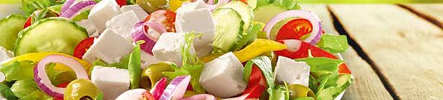 Salate mit Dressing nach Wahl
