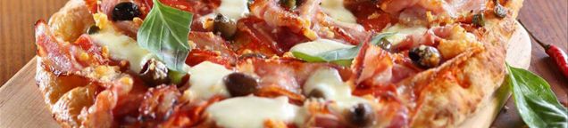 Pizza Focaccia aus Sauerteig
