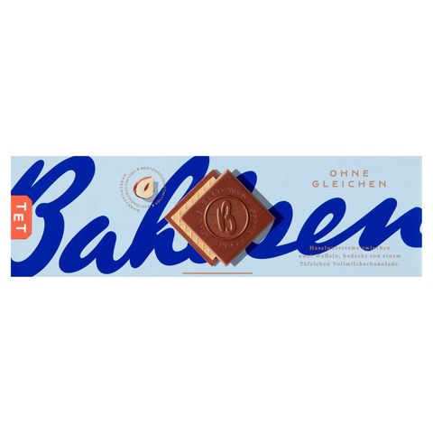 Bahlsen Wafers Semi-Dipped with hazelnut filling | 125 g