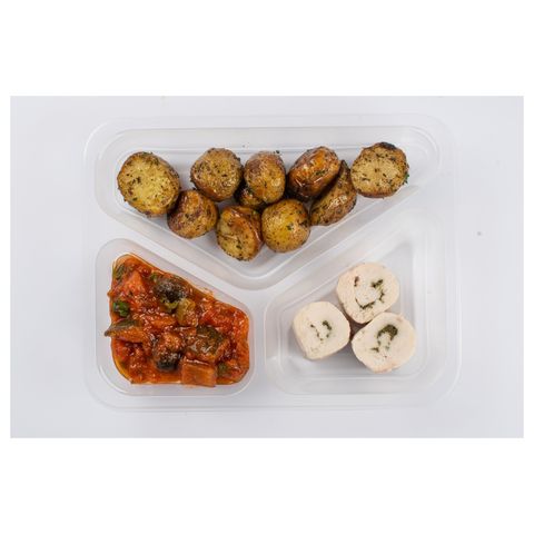 Cibule Bistro Rolled Chicken Breast, Caponata and Baked Grenaille Potatoes by Filip Sajler | 350 g