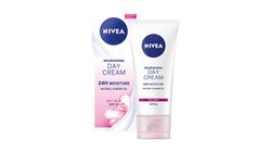 Nivea Day Cream Dry Skin SPF15 50ml