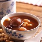 Dessert with Herba Taxilli, Red Dates, Lotus Seed and Egg for Supplementing Blood (Reheated)