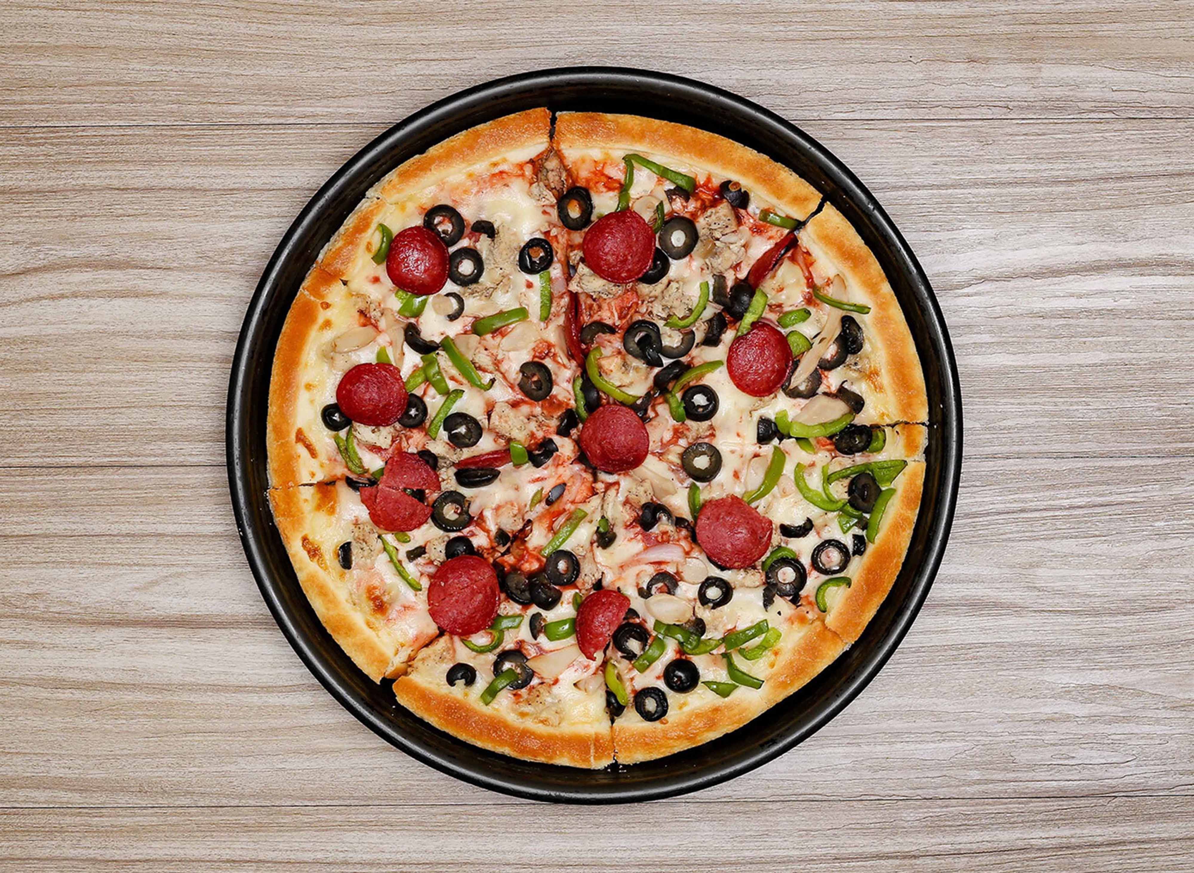 Honest Live Pizza delivery in Barisal foodpanda