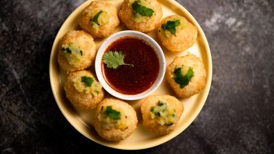 Mostofa's Fuchka & Chotpoti