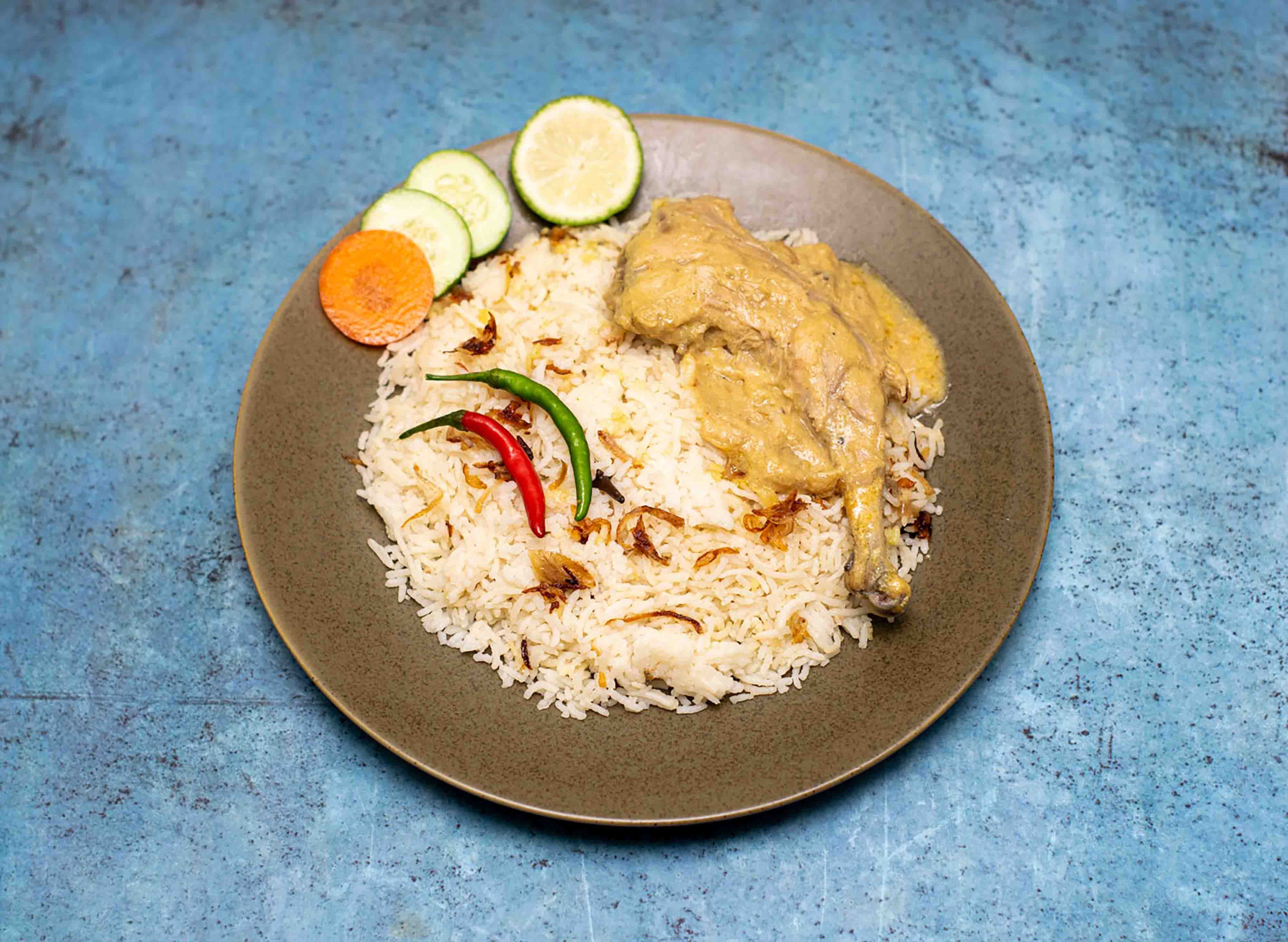 Taha Mina's kitchen vendor logo