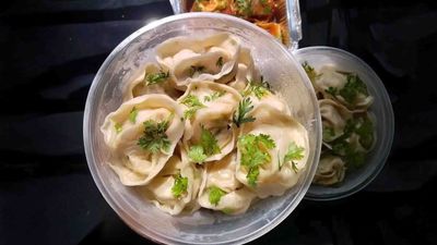 Momo's Baria