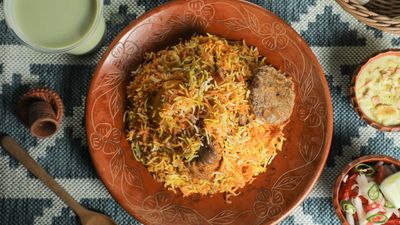 Hazi Kacchi Ghor
