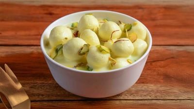 Gaibandha Rosmanjuri & Sweets