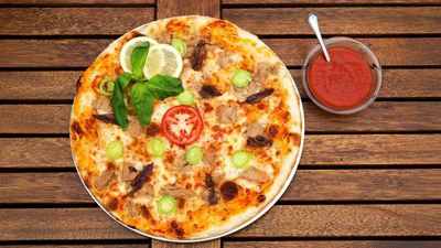 Pizza By Cheesy Bun