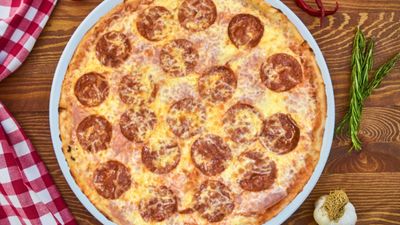 Online pizza night