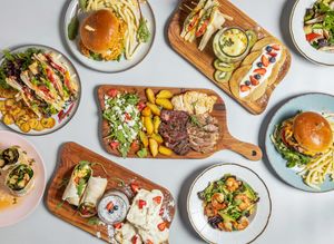 Dante's Bistro & Café