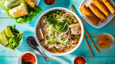 Phở Bar - Národní