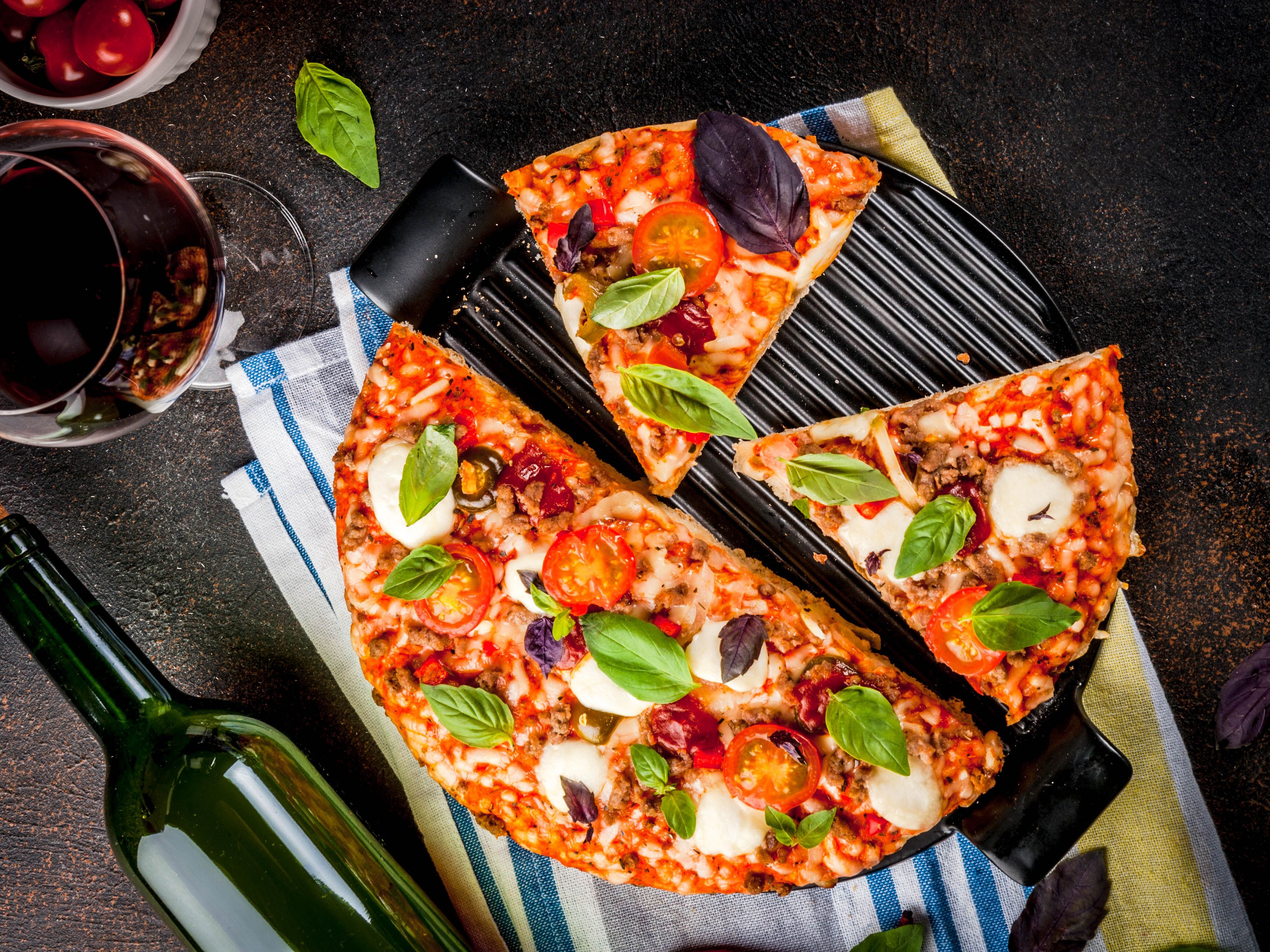 Pizza AleRa vendor logo