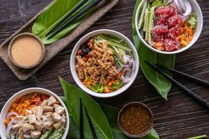 Poke Bowls & Salads Imperial Sushi Žižkov