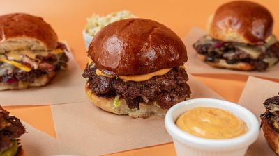 Smash burgers