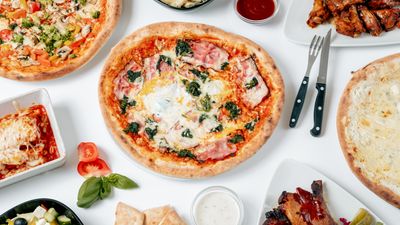 PIZZA HALLÓ