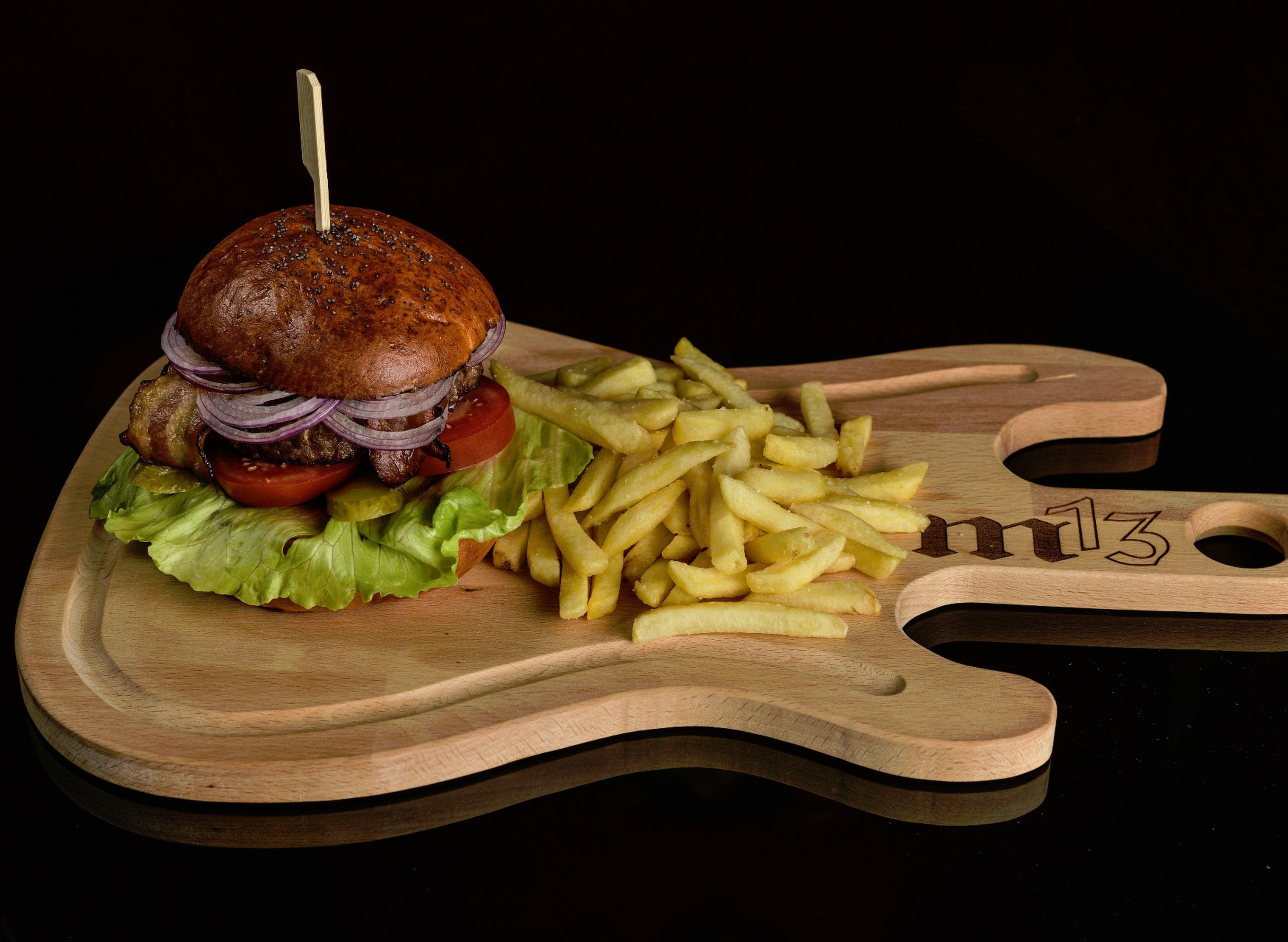 m13 ROCK RESTAURANT vendor logo