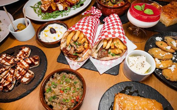 Barka Řecká restaurace - Park R