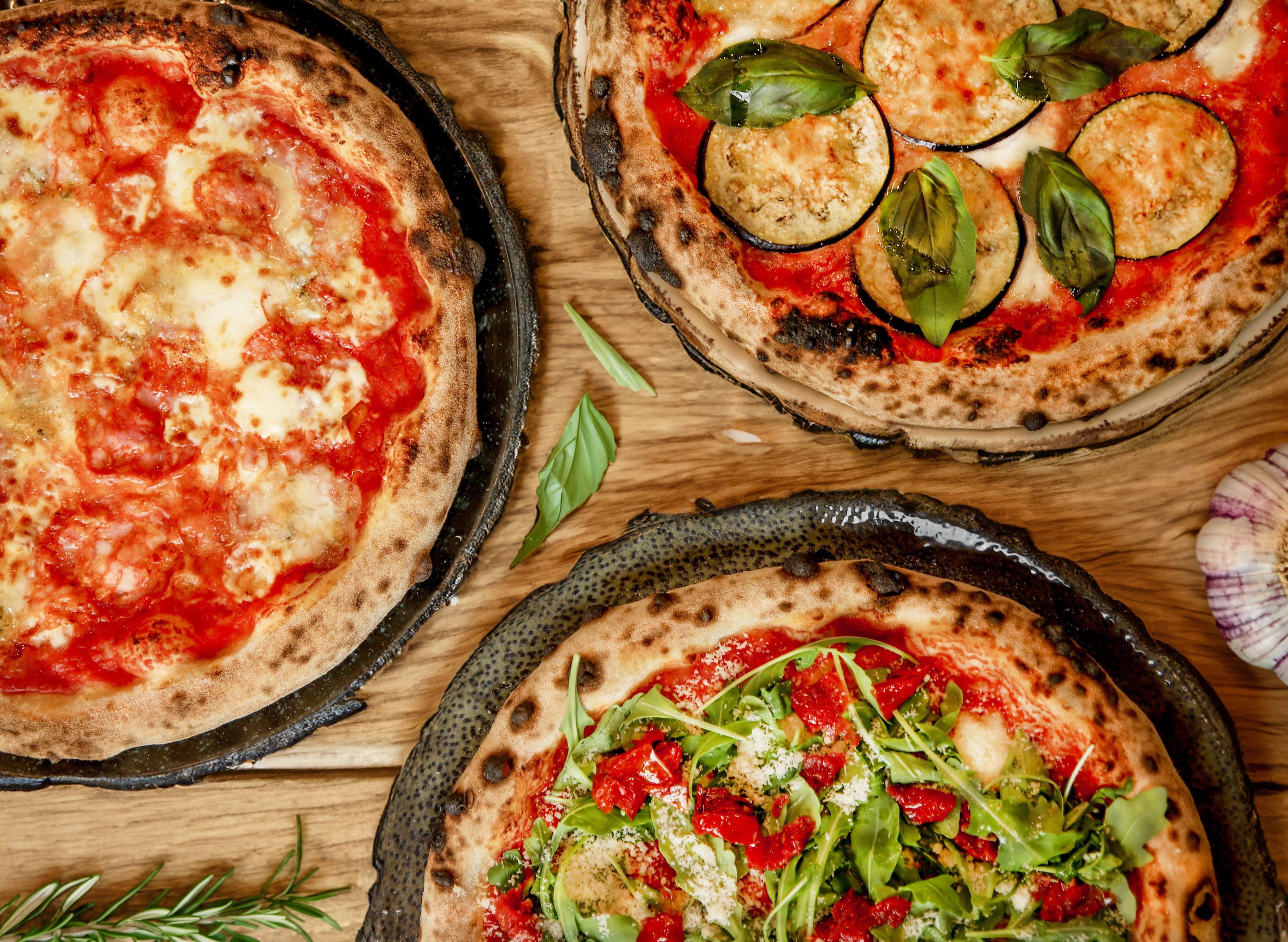 Pizza Famiglia vendor logo