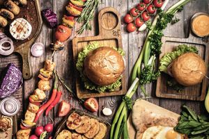 Simply Grill na dřevěném uhlí