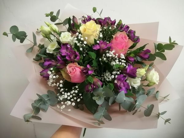 Anna's flowers and decor