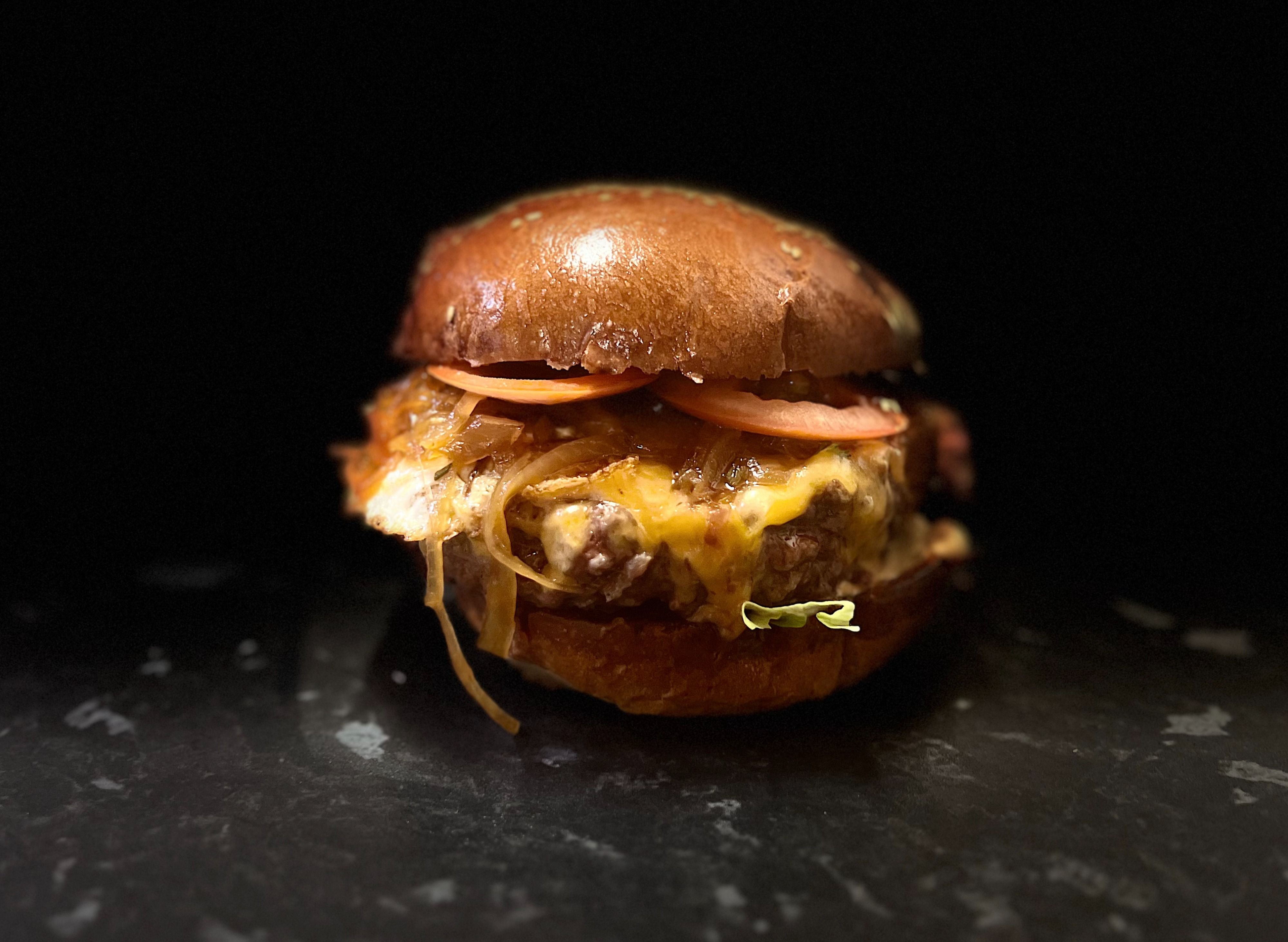 Avalanche burger vendor logo