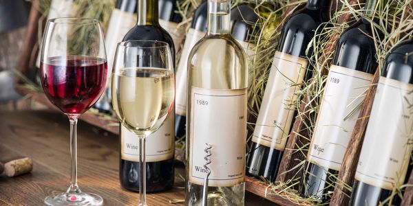 TURET Wine Bar & Bistro