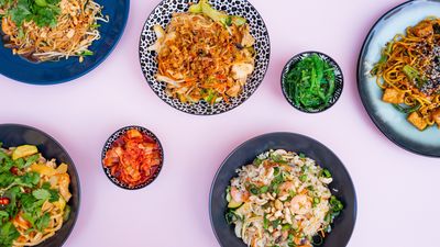 Mì Xào Noodle Bar