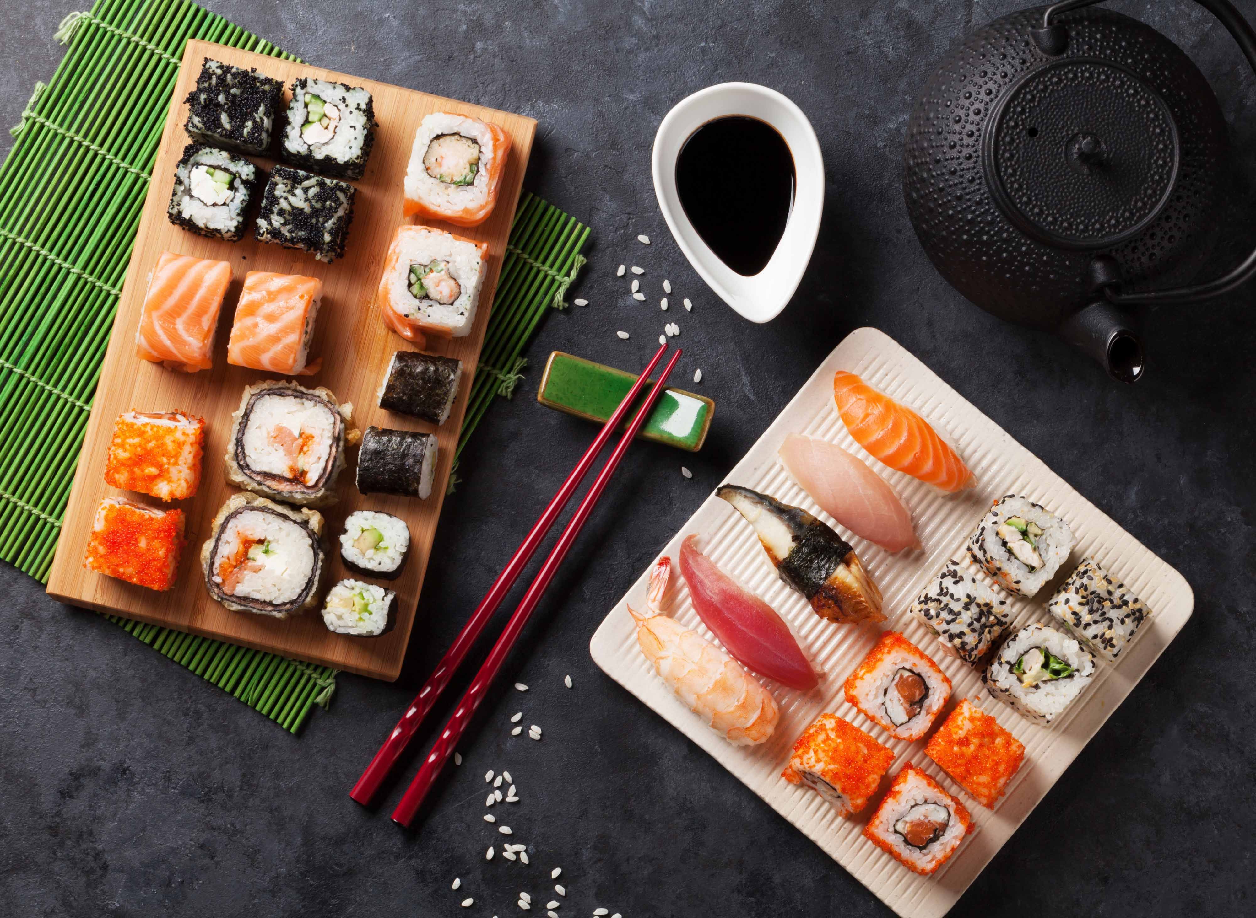 Family Bistro Restaurace Sushi & Bubble Tea vendor logo
