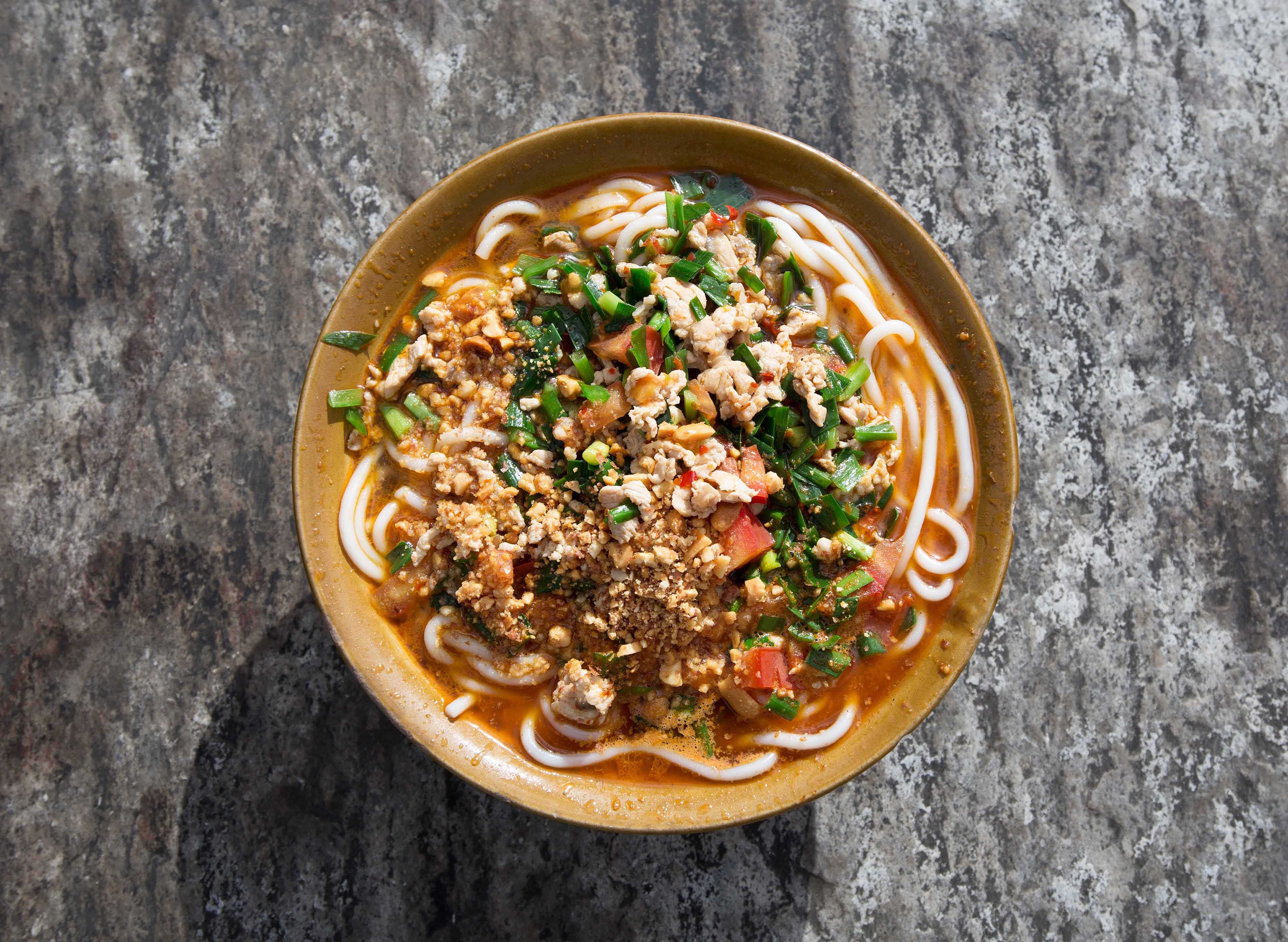 米線撚 Authentic Mi Xian Restaurant菜單 向附近的米線撚 Authentic Mi Xian