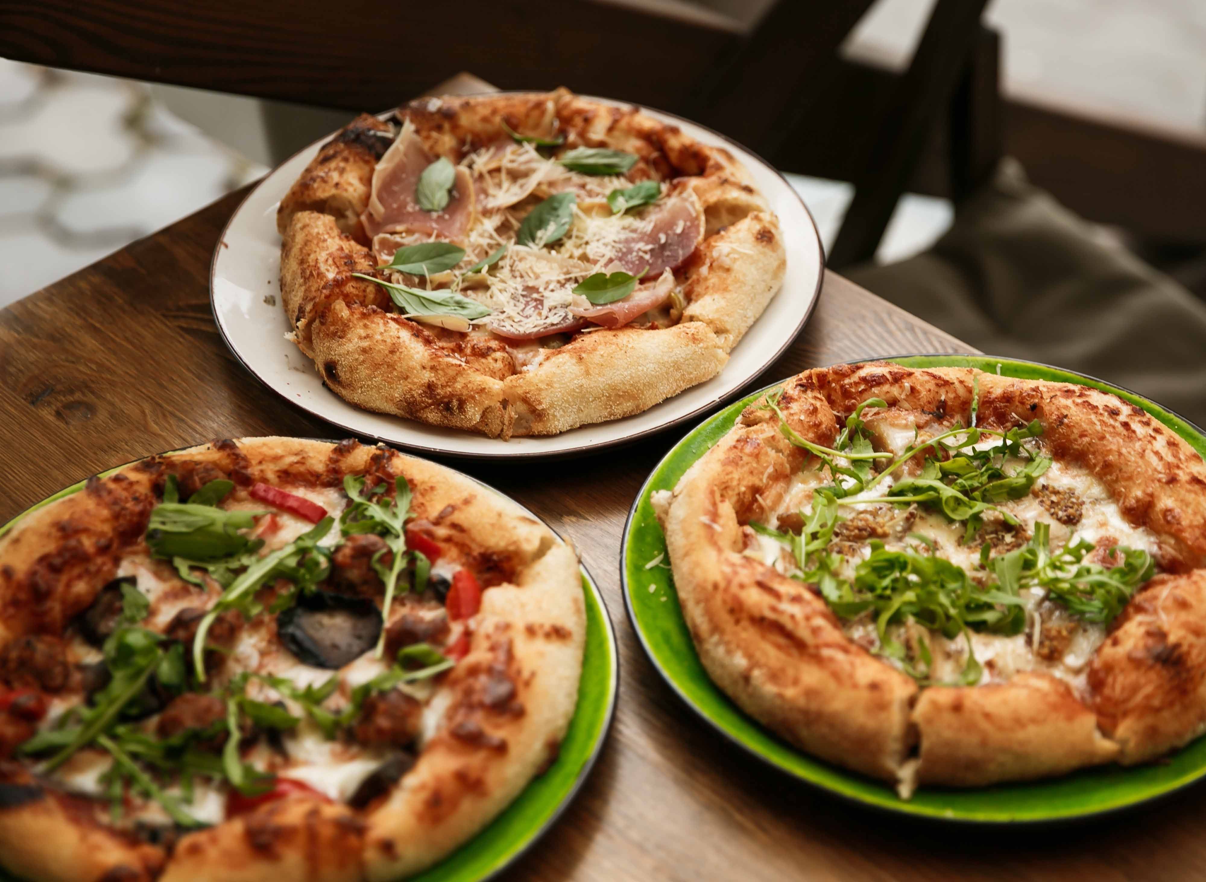Vesu Pizza Bar vendor logo
