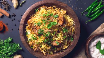 Tandoori Flames (Sai Ying Pun) [Extended Delivery]