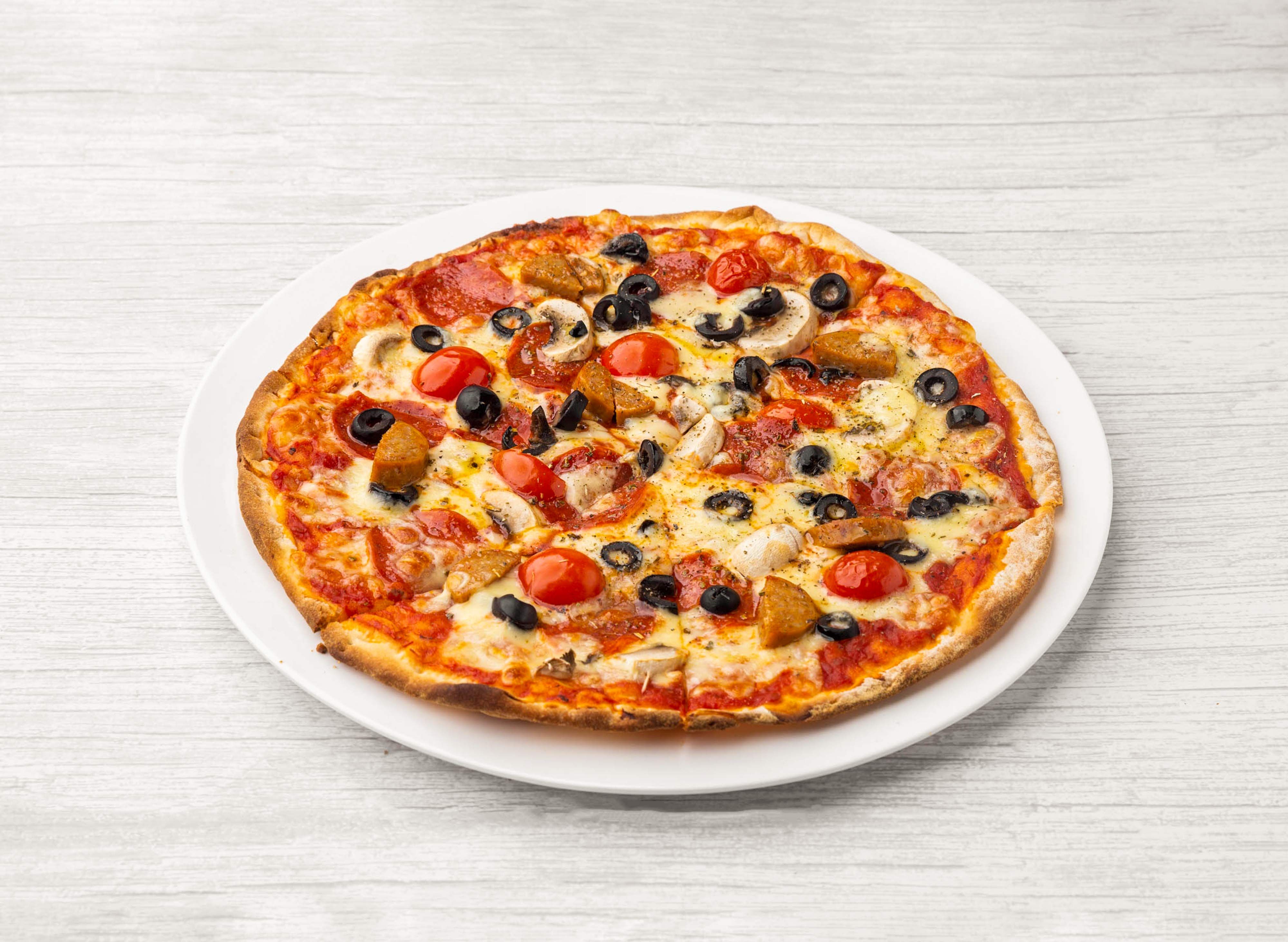 La Roma pizzeria vendor logo