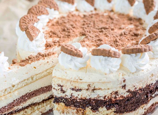 Kristály Cukrászda