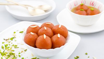 Khpal Kor