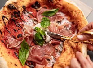 PIZZIOZO – Dough Dealers