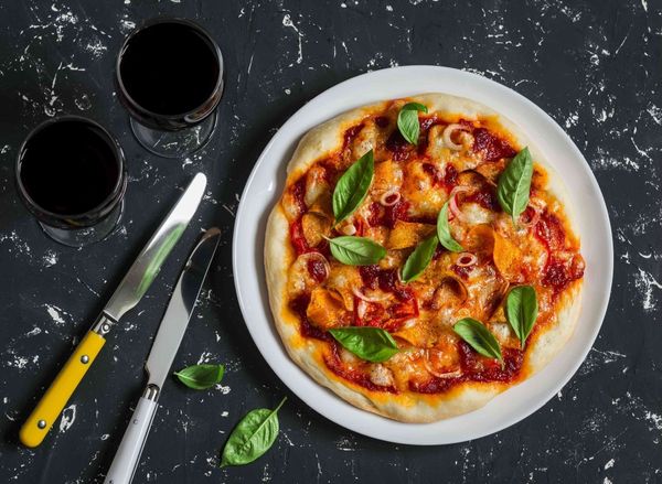 Oinos Wine Bar & Bistrot