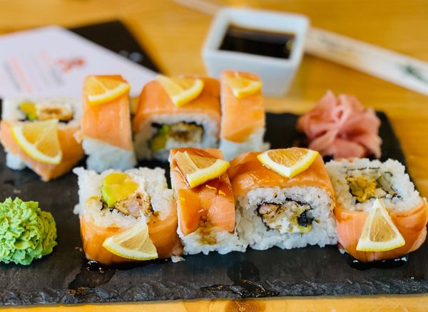 Papírtigris Sushi & Wok Bar