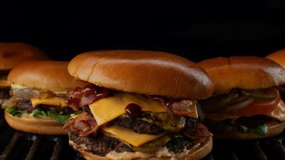 Papa's Burger & More