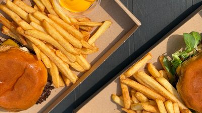 Fryday Fót