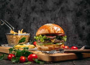 Black Door | Premium Burgers