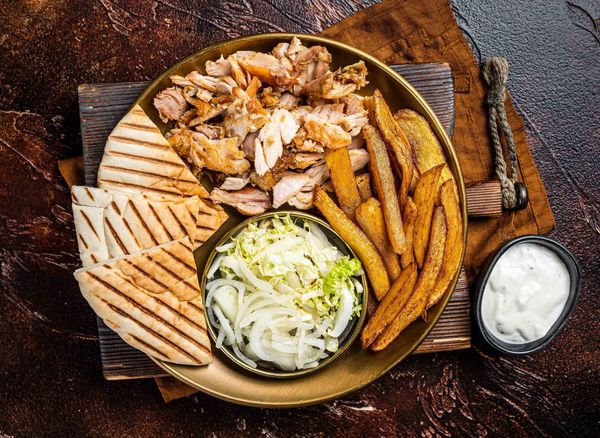 Cham Saláta Bár - Gyros - Haller utca