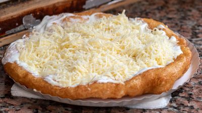 Varázs Kürtős & Lángos
