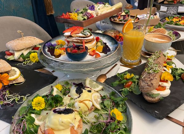 Le Báb Brunch & More