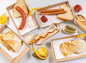 Zuzmó Balkán Bisztró