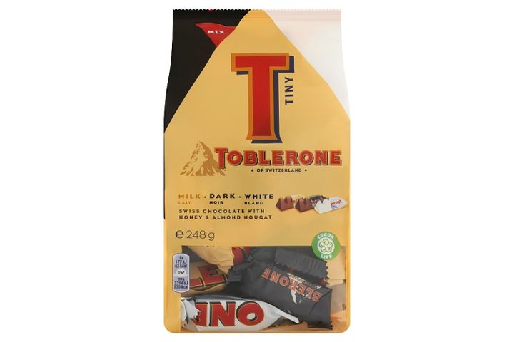 Toblerone Svájci tej- fehér- és étcsokoládé válogatás mézzel és mandula nugáttal 248 g