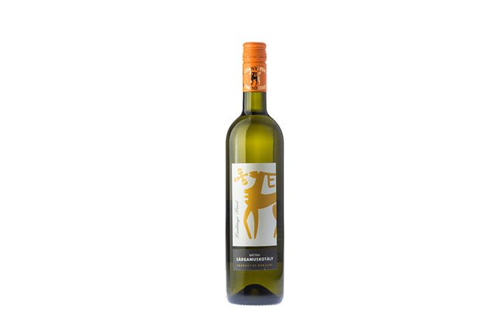 Mátra yellow muscat semi-sweet white wine 12% 0.75 l