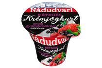 Nádudvari réteges élőflórás krémjoghurt erdei gyümölcsökkel 180 g