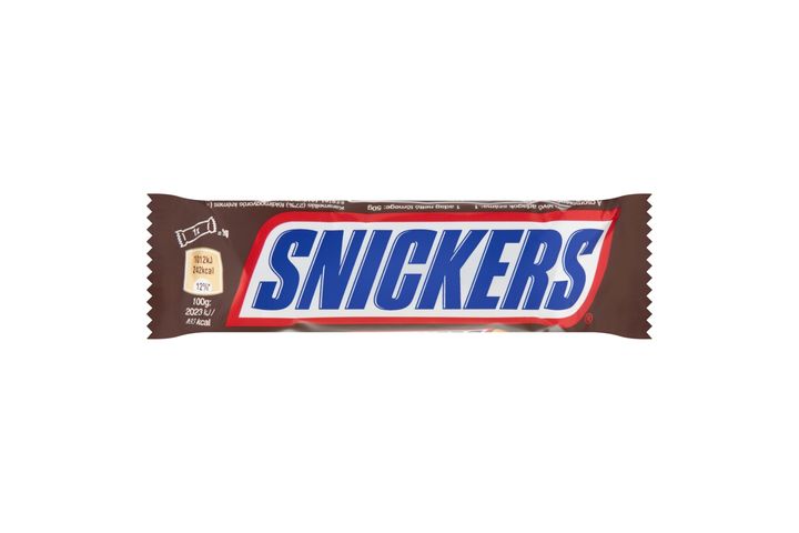 Snickers Caramel Peanut Creamy Slices Dipped in Milk Chocolate with Peanut Pieces 50 g