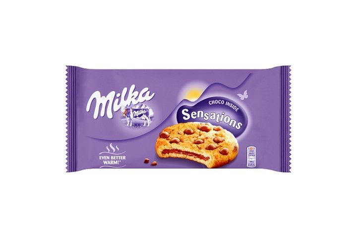 Milka Cookie Sensations sušenky plněné, s kousky čokolády | 156 g